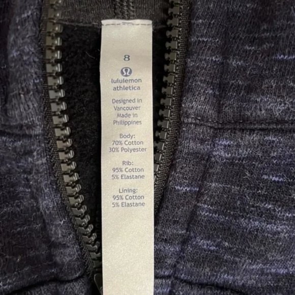 Lululemon Scuba Hoodie Classic Cotton Fleece
Heathered Speckled Black / Blue - Picture 11 of 11